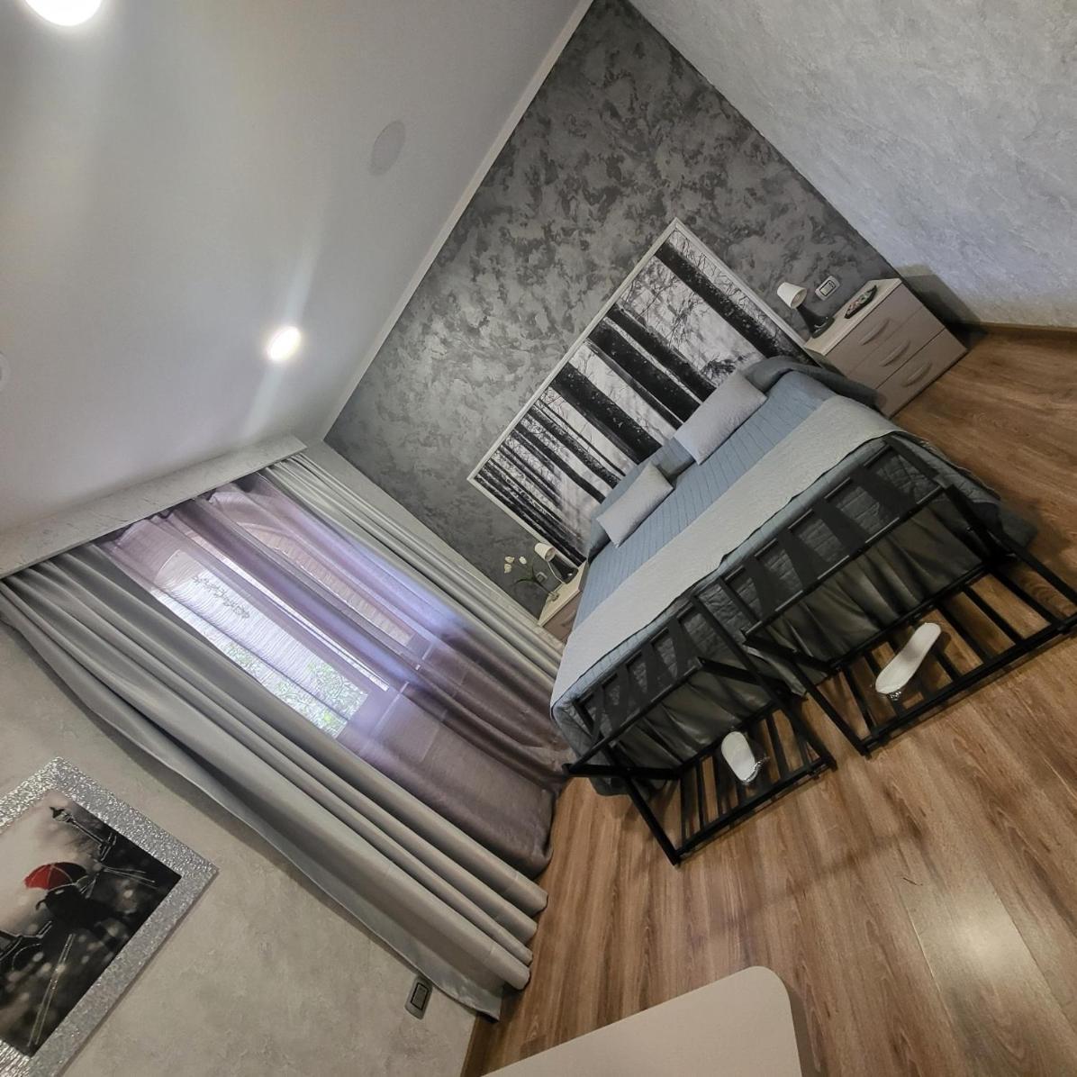 Illuvia 2 Affitta Camere Корнаредо Екстер'єр фото